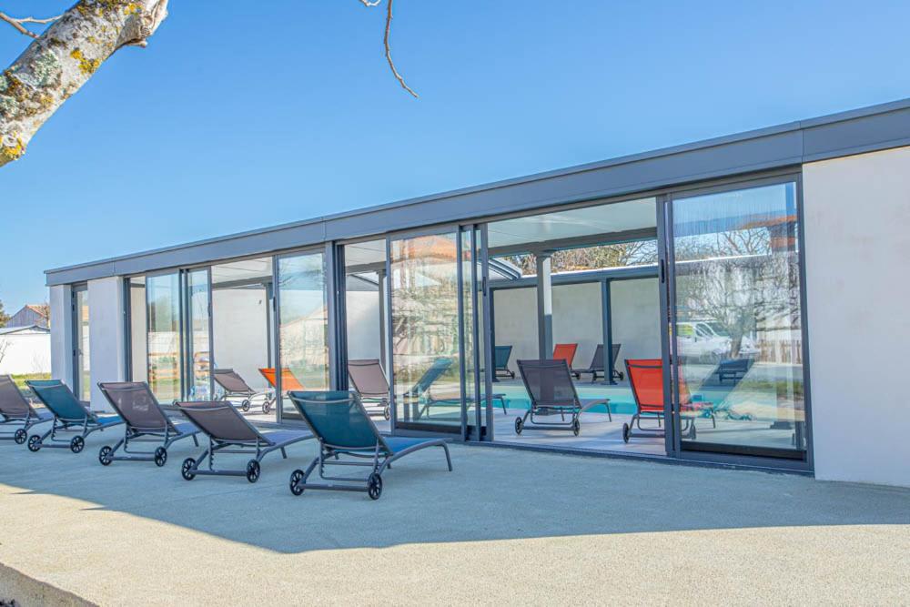 LA CORVETTE Maison avec piscine/parking/wifi/plages 5kms Les Mathes Extérieur photo