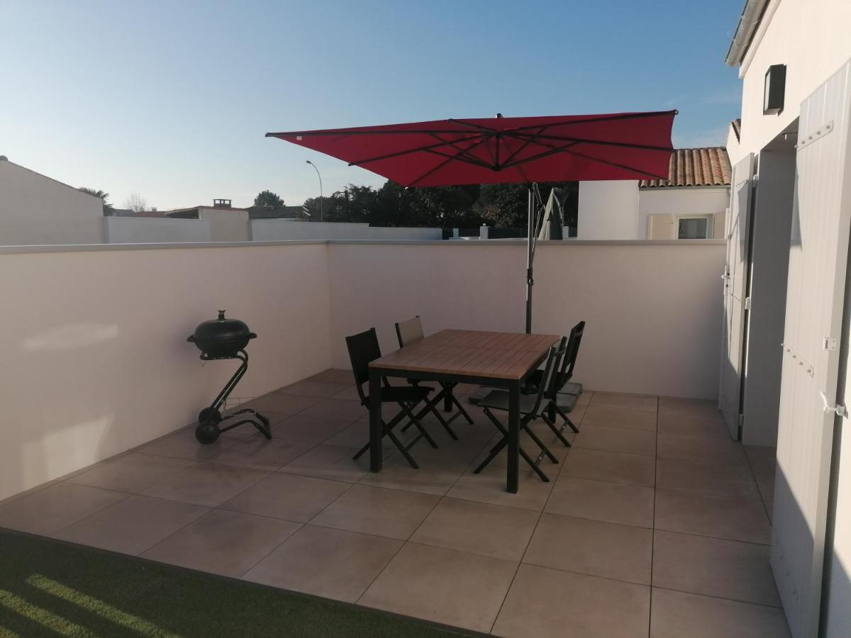 LA CORVETTE Maison avec piscine/parking/wifi/plages 5kms Les Mathes Extérieur photo
