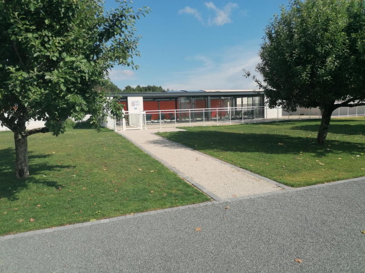 LA CORVETTE Maison avec piscine/parking/wifi/plages 5kms Les Mathes Extérieur photo